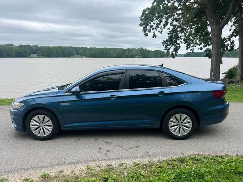 Used 2020 Volkswagen Jetta S w/ Driver Assistance Package FWD image 1