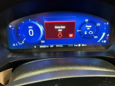 Used 2022 Ford Escape SEL w/ Technology Package FWD image 29
