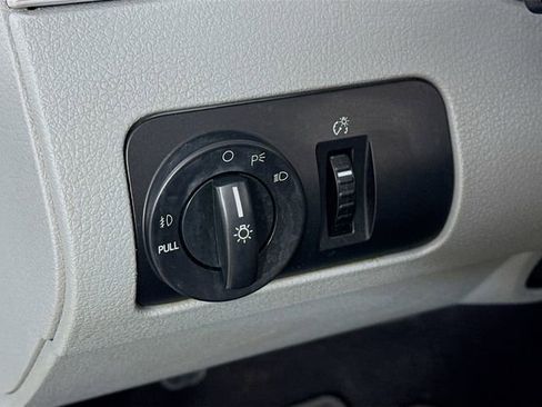 Used 2008 Ford Mustang GT Premium image 12