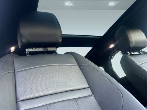 Used 2026 Land Rover Range Rover Evoque S image 15