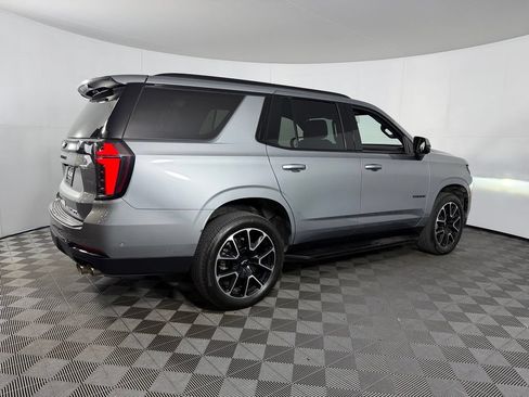 Used 2025 Chevrolet Tahoe RST RWD image 8