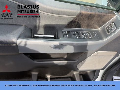 Used 2024 Ford F250 Lariat AWD/4WD image 13