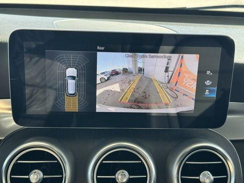 Used 2021 Mercedes-Benz GLC 300 GLC 300 image 33