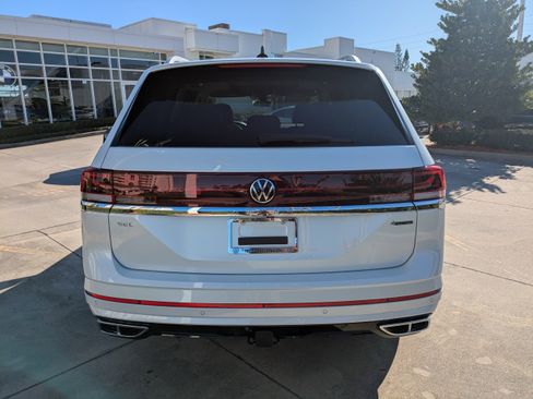 New 2026 Volkswagen Atlas SEL Premium R-Line AWD/4WD image 5