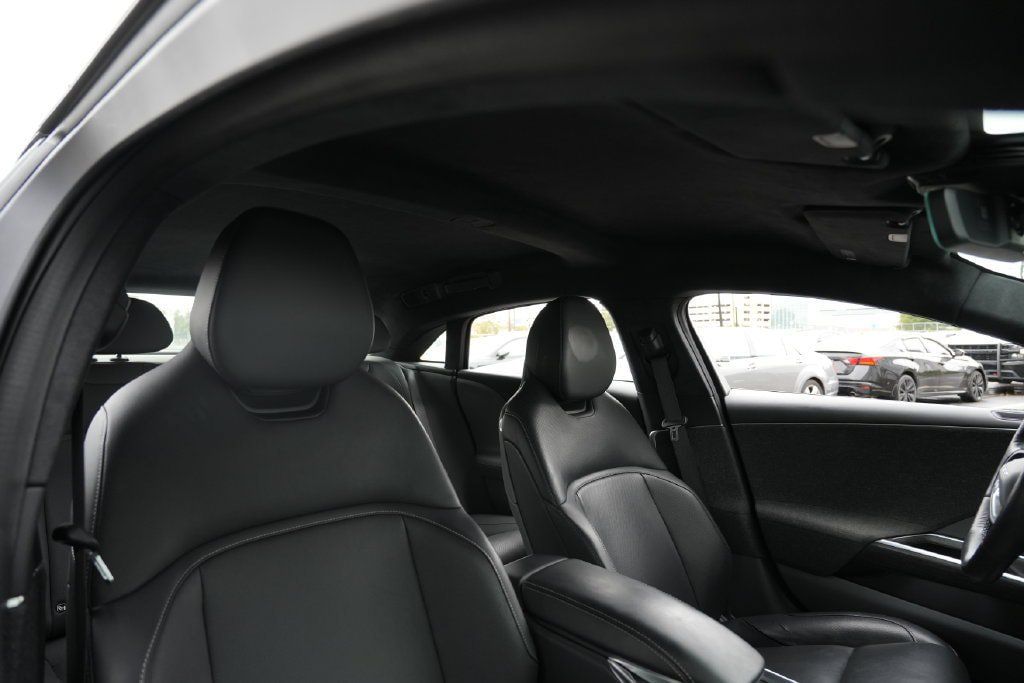 Used 2023 Lucid Air Pure AWD/4WD image 28