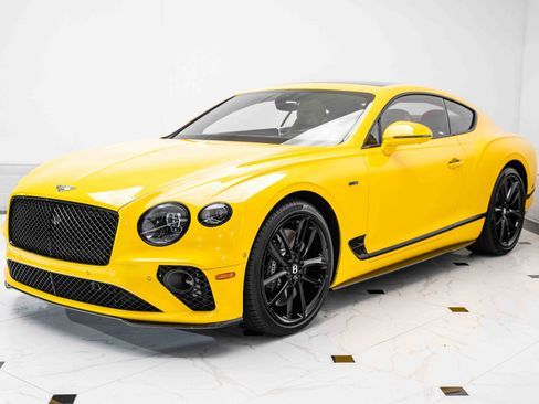 Certified 2024 Bentley Continental GT V8 AWD/4WD image 9