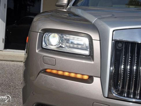 Used 2015 Rolls-Royce Wraith image 28