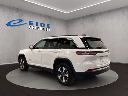 Used 2024 Jeep Grand Cherokee Limited 4xe AWD/4WD image 13
