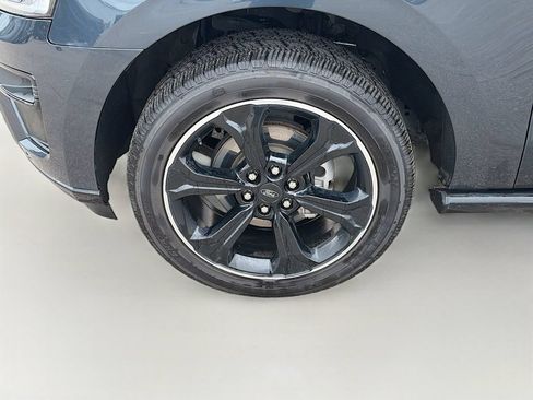 Used 2022 Ford Expedition Max Limited AWD/4WD image 36
