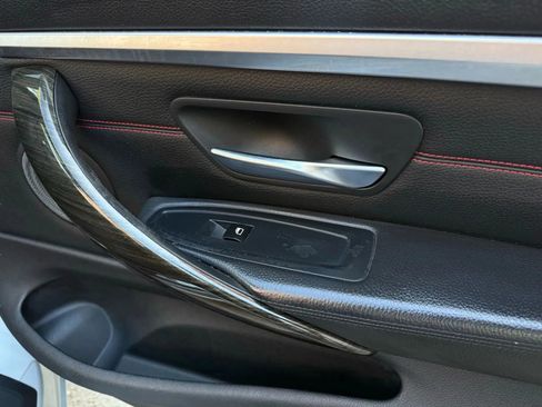 Used 2016 BMW 428i Convertible image 25