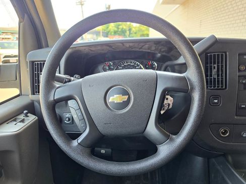 Used 2013 Chevrolet Express 2500 LS w/ Power Package RWD image 19