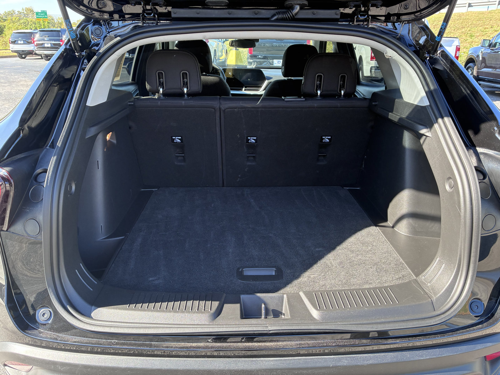 Used 2026 Chevrolet Trax LS FWD image 19