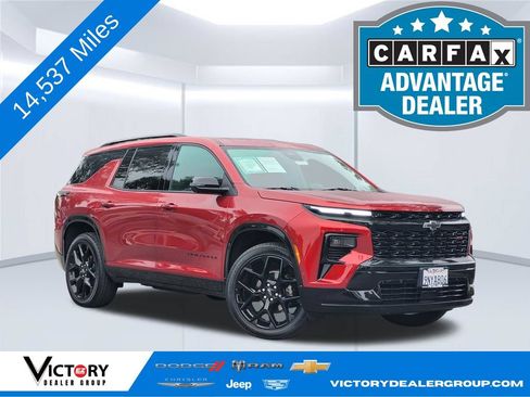 Used 2024 Chevrolet Traverse RS AWD/4WD image 1