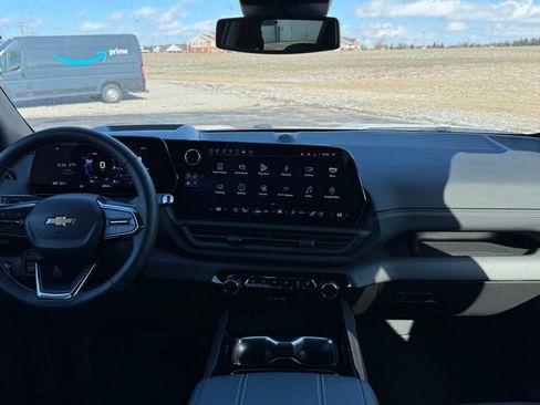 New 2025 Chevrolet Silverado EV LT AWD/4WD image 28