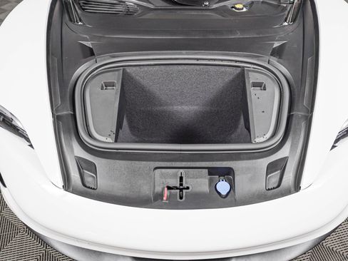 Certified 2023 Porsche Taycan RWD image 8