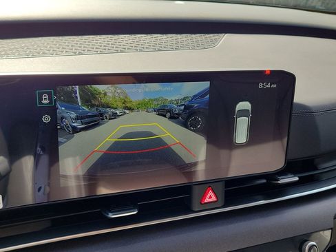 New 2026 Kia Carnival EX FWD image 31