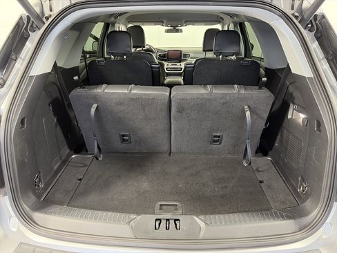 Used 2021 Ford Explorer XLT w/ Equipment Group 202A image 15