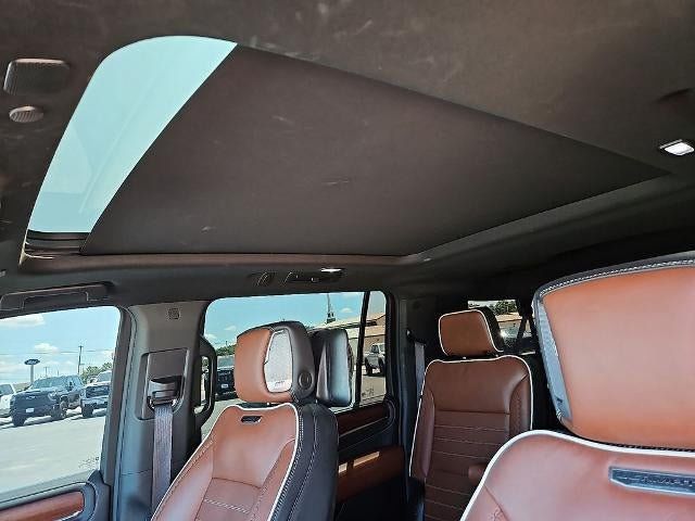 Used 2024 GMC Yukon XL Denali Ultimate AWD/4WD image 24