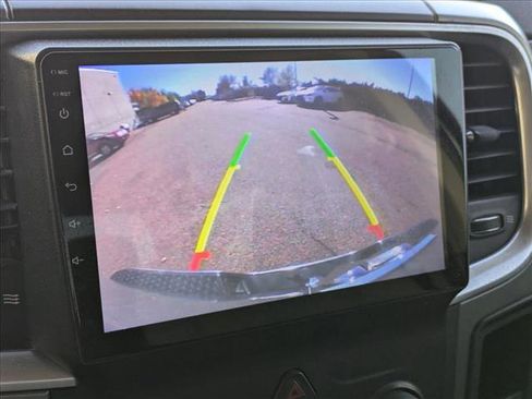 Used 2021 RAM 1500 Classic SLT image 14