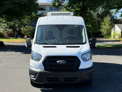 Used 2020 Ford Transit 250 Medium Roof AWD w/ Load Area Protection Package image 9