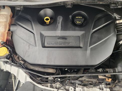 Used 2016 Ford Escape SE w/ Equipment Group 201A FWD image 33