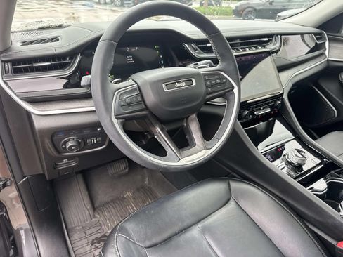 Used 2022 Jeep Grand Cherokee Limited 4xe AWD/4WD image 18