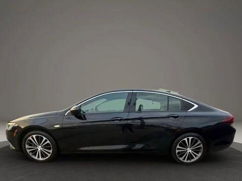 Used 2018 Buick Regal Essence image 8