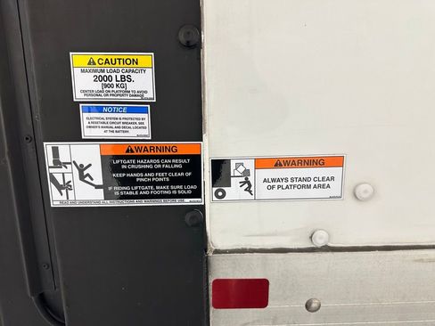 Used 2024 Ford E-350 and Econoline 350 Super Duty image 33