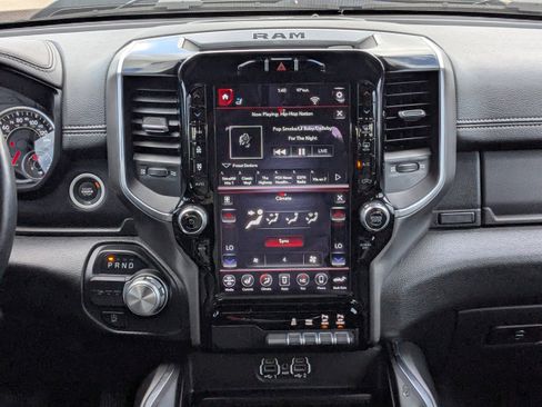 Used 2021 RAM 1500 Laramie w/ Sport Appearance Package image 18