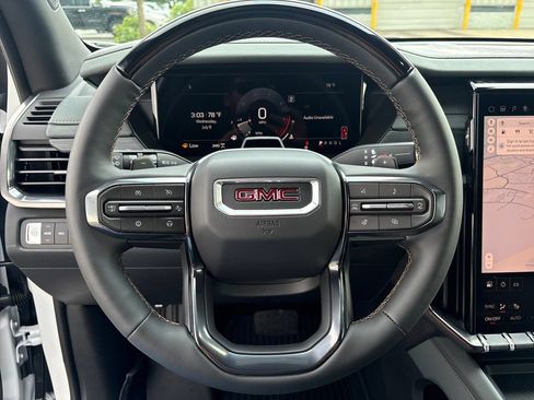 New 2026 GMC Acadia AT4 w/ Super Cruise Package AWD/4WD image 17