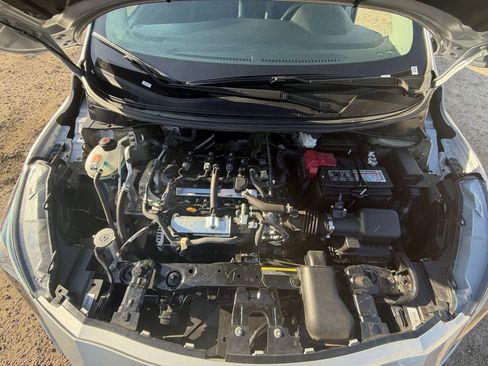 Used 2025 Nissan Versa SV image 35