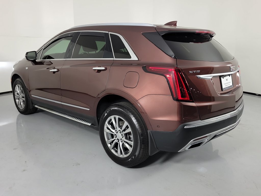 Used 2022 Cadillac XT5 Premium Luxury w/ Technology Package FWD image 6