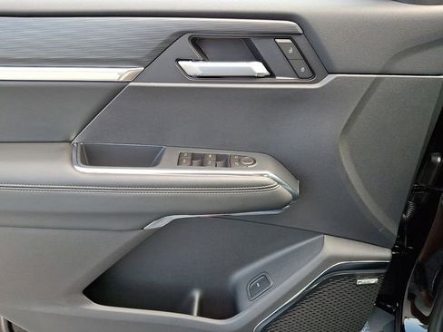 New 2026 GMC Acadia Elevation w/ Black Edition FWD image 7