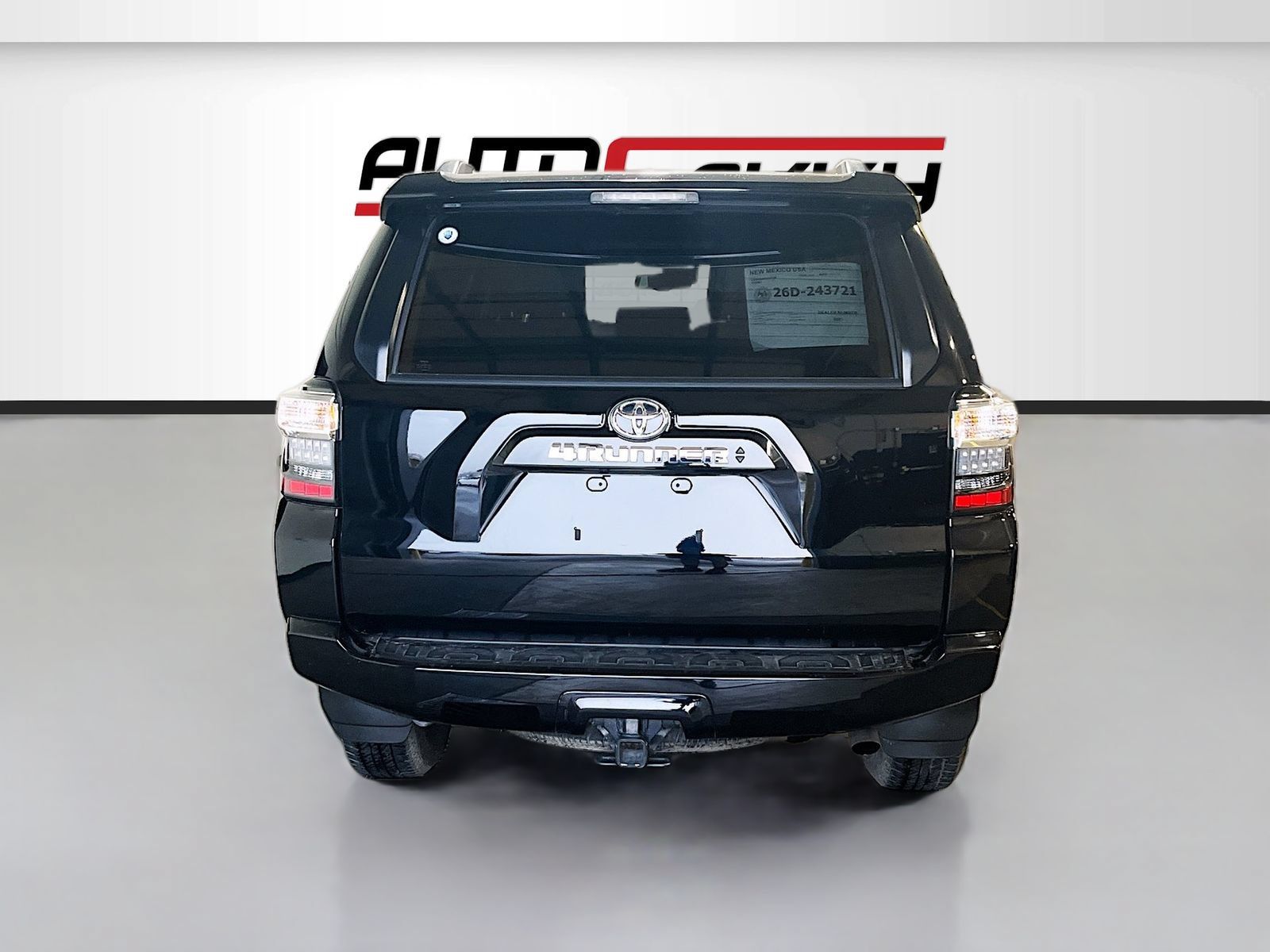Used 2024 Toyota 4Runner SR5 Premium w/ Moonroof Package AWD/4WD image 6