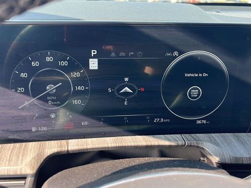 Used 2025 Kia Telluride SX image 9