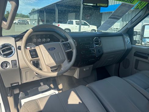 Used 2008 Ford F350 Lariat AWD/4WD image 10