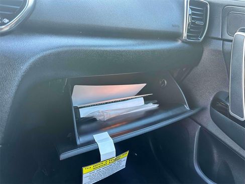 Used 2022 Kia Sportage Nightfall Edition w/ Nighfall AWD Premium Package image 34