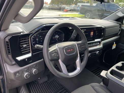 New 2026 GMC Sierra 1500 Elevation image 44