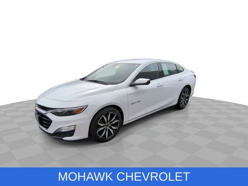Used 2024 Chevrolet Malibu RS w/ LPO, Floor Liner Package FWD image 4