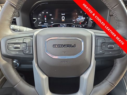 Used 2024 GMC Yukon Denali image 24