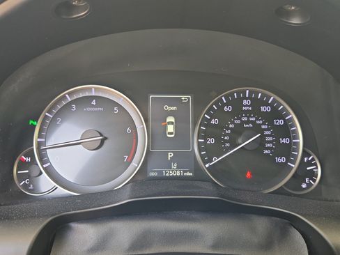 Used 2016 Lexus ES 350 w/ Luxury Package w/Wood Trim FWD image 14