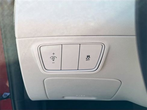 Used 2024 Hyundai Tucson SE image 10