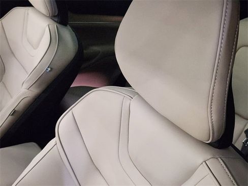 New 2025 Volvo EX90 Plus image 14