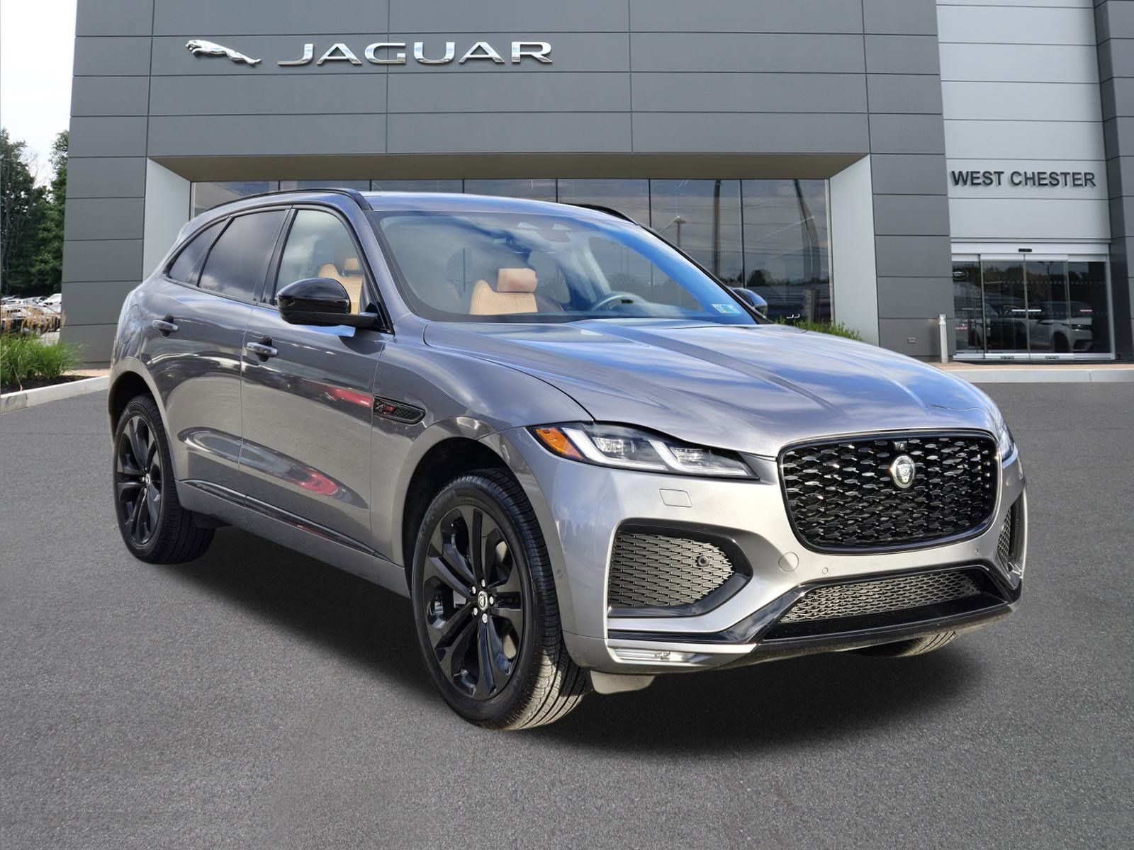 Certified 2026 Jaguar F-PACE R-Dynamic S AWD/4WD image 2