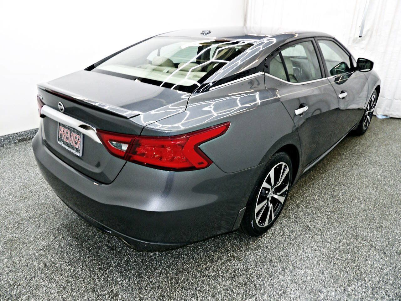 Used 2017 Nissan Maxima 3.5 S FWD image 6