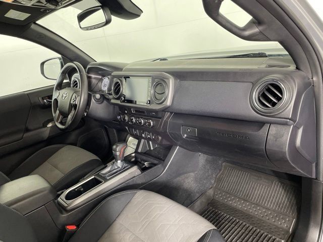 Used 2023 Toyota Tacoma TRD Off-Road w/ Black Out Package (TMS) AWD/4WD image 22