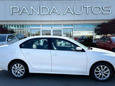 Used 2011 Volkswagen Jetta SE image 7