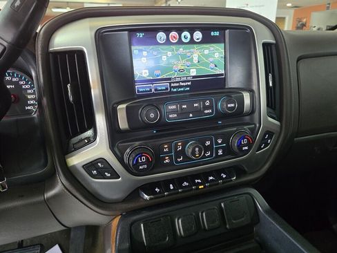 Used 2017 GMC Sierra 1500 SLT AWD/4WD image 28