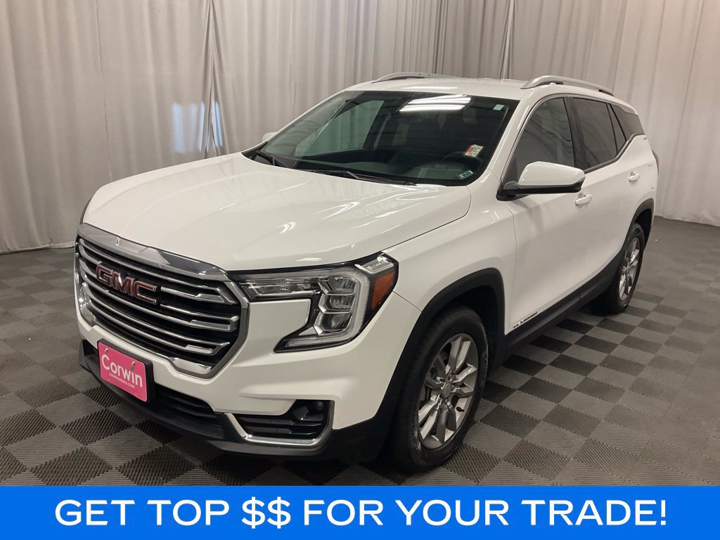 Used 2024 GMC Terrain SLT AWD/4WD image 3