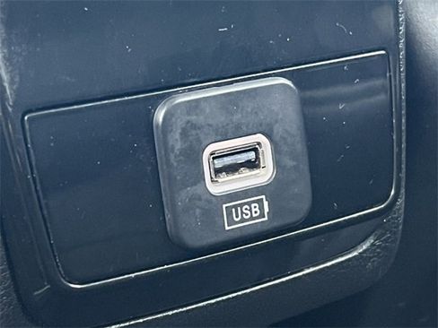 Used 2022 Jeep Compass Limited image 30